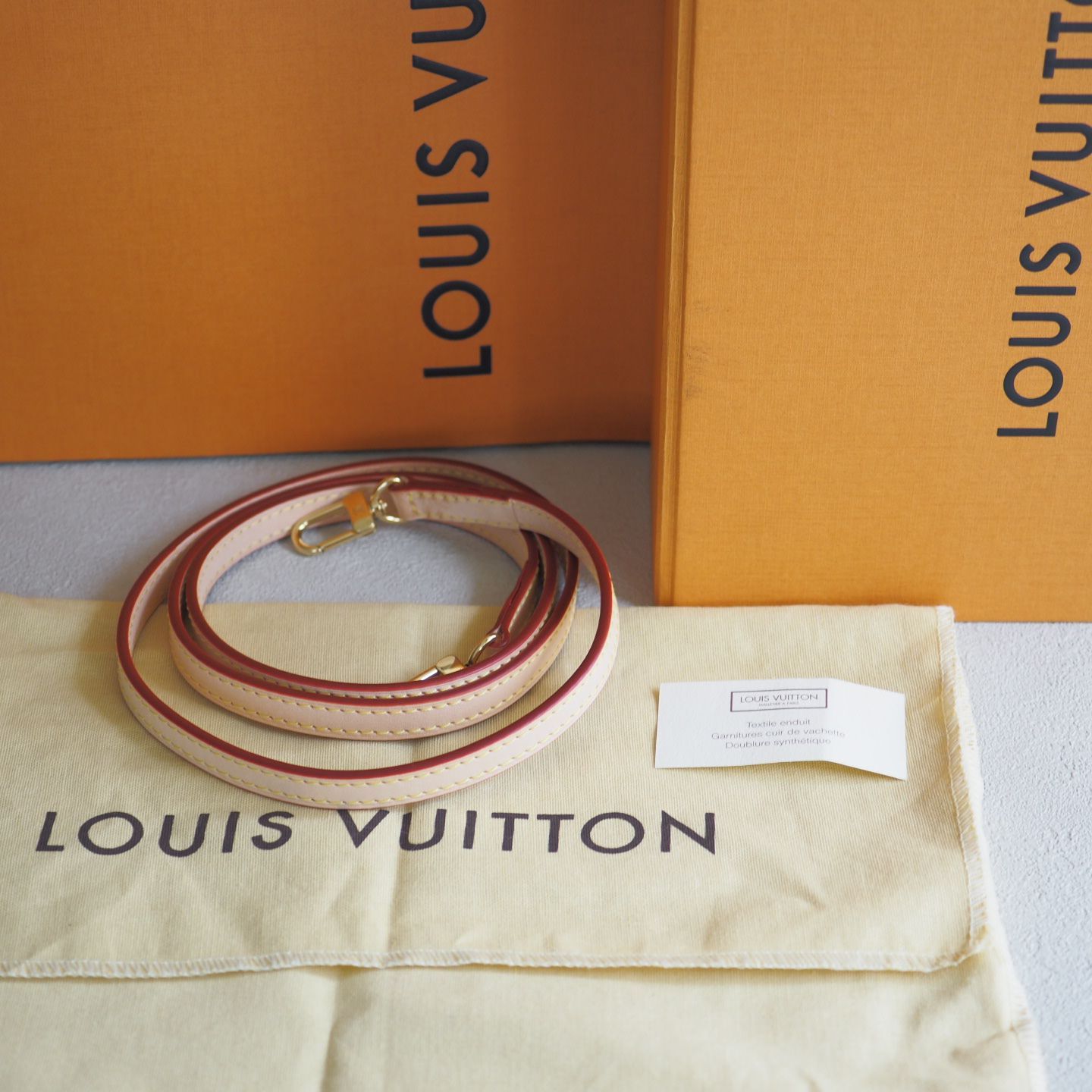廃盤希少！未使用極美品☆ ルイヴィトン LOUIS VUITTON ソフィ 