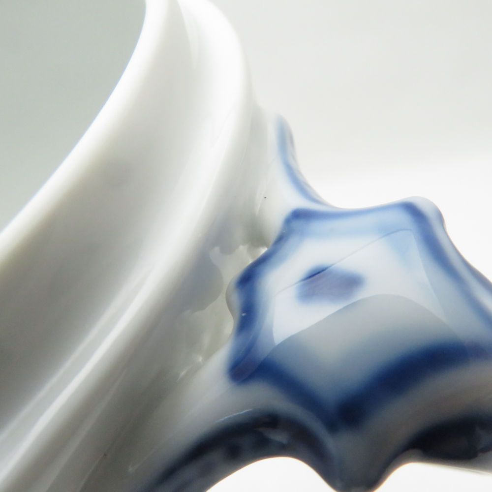 ブルーフラワーカーブ