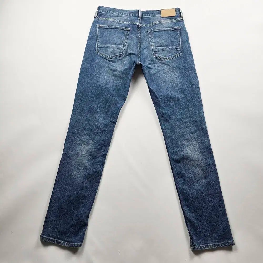 【雷市場（ポンジャン）商品韓国直送】 Tommy Hilfiger(トミーヒルフィガー) デニム ストレッチ スリム サイズ 31 NO 6120
