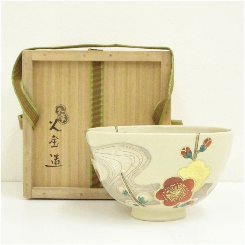 陶泉窯造 色絵鷺草茶碗 共箱 茶道 抹茶 おしゃれ 抹茶茶碗 抹茶碗 和食器 レトロ 茶器 骨董 茶わん 茶会 茶の湯 7月 夏