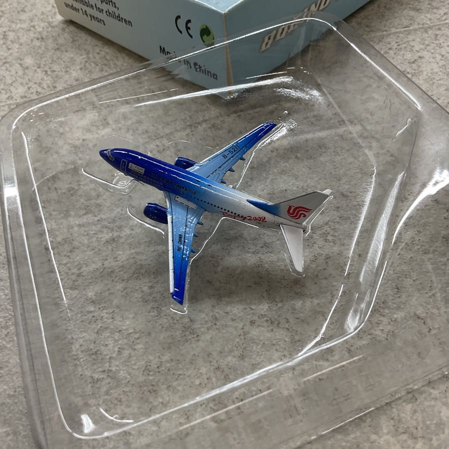ボーイング BOING 1/400スケール 737-700 中国国際航空