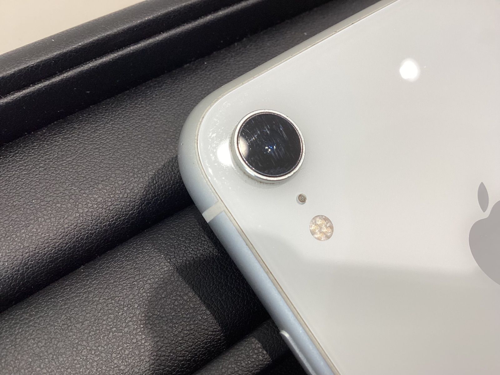 O291 【美品】Apple iPhone XR 本体 128GB SIMフリー・初期化