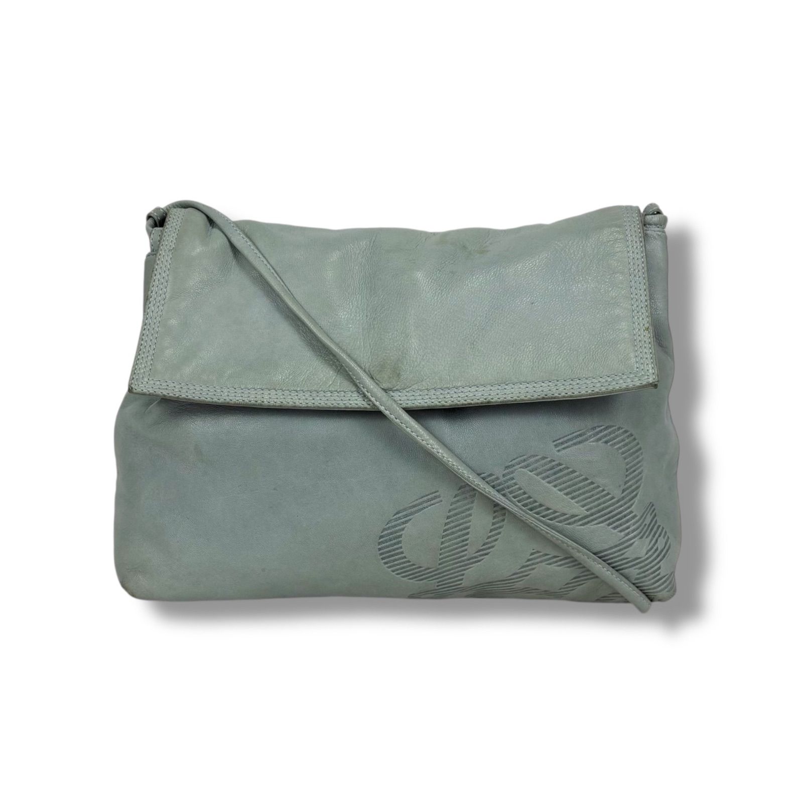 極 美品 ロエベ アナグラム ロゴ レザー ショルダーバッグ ポシェット 紺 美品 ロエベ LOEWE ショルダーバッグ レザー アナグラム