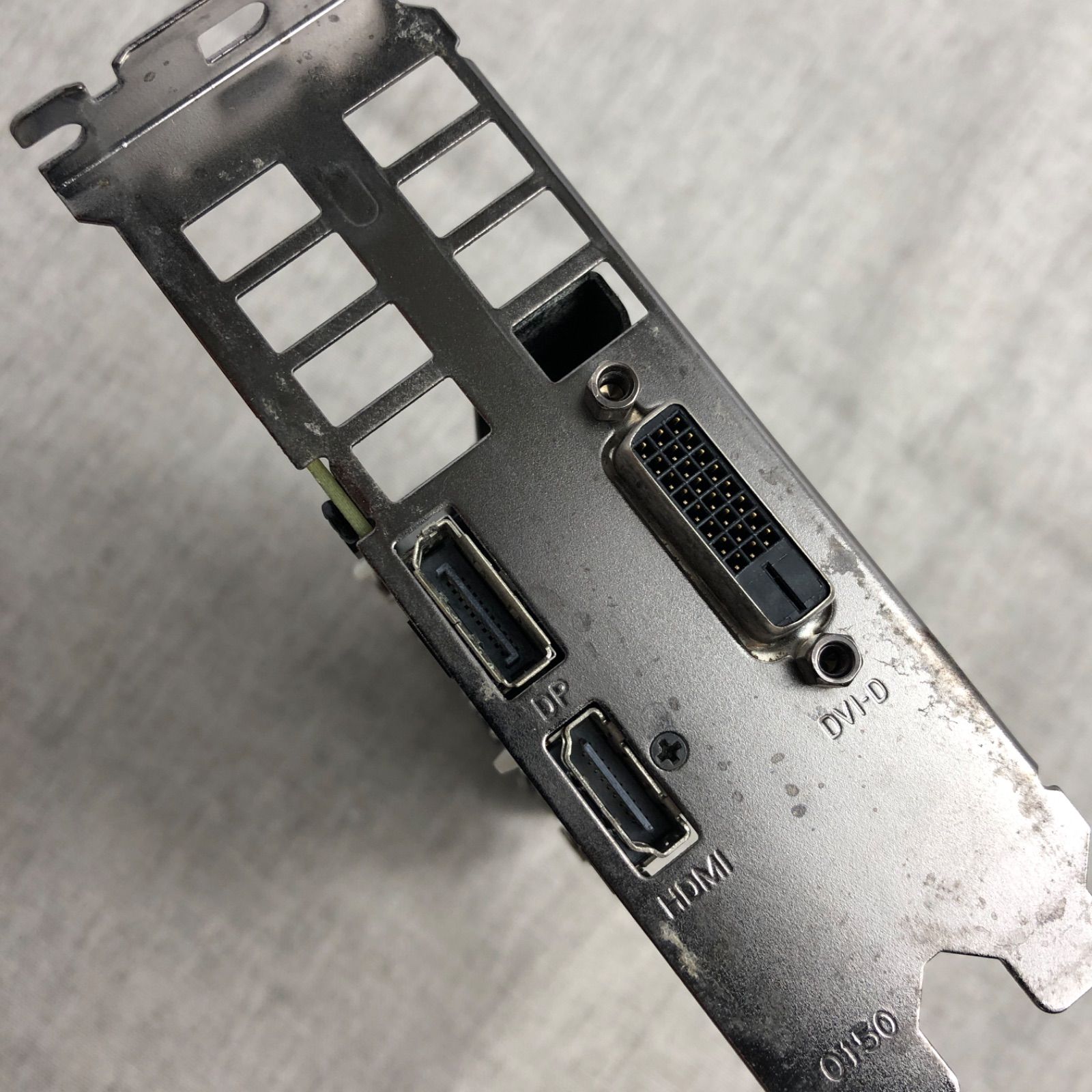 □ジャンク品□グラフィックボード 玄人志向 GTX 1050 Ti LP PCI-E 4GB