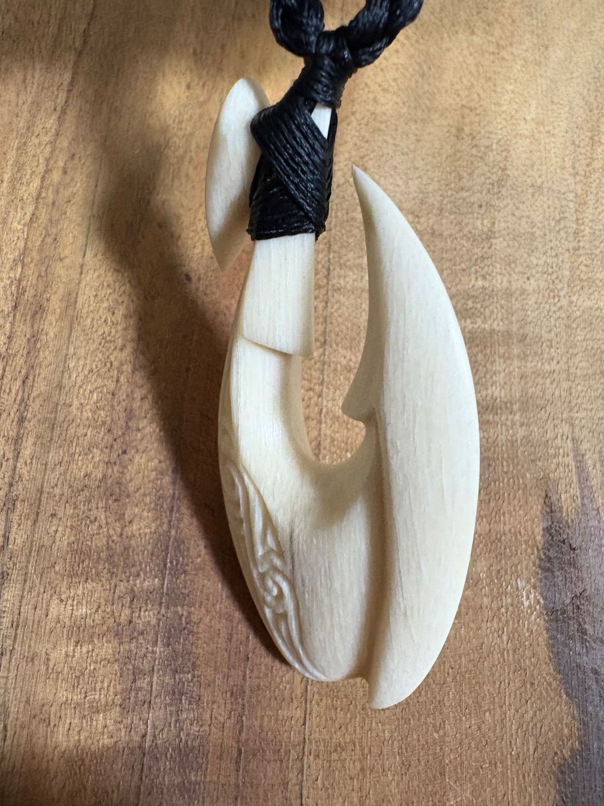 ボーンカービングネックレス sw79 Mサイズ マッコウ NEXPOTALLINN_EU