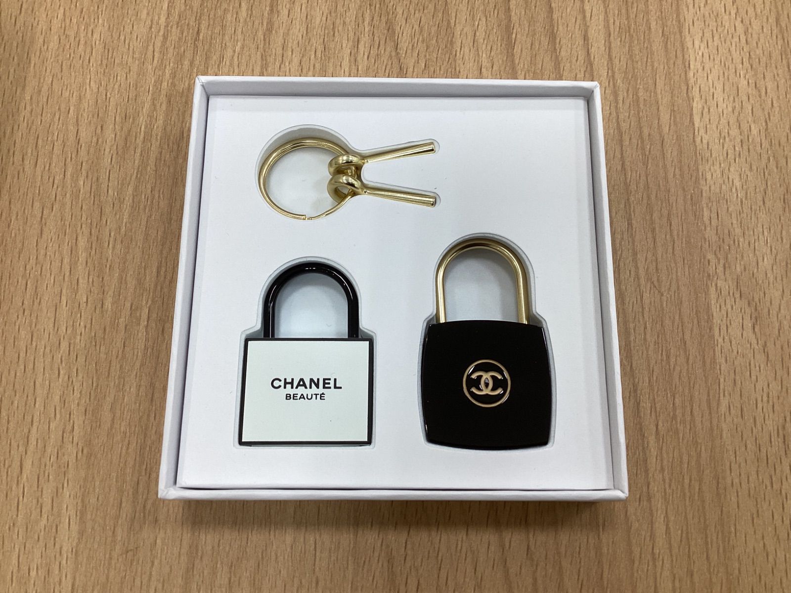 W89 CHANEL シャネル LAコレクション ノベルティ カデナ キーホルダー