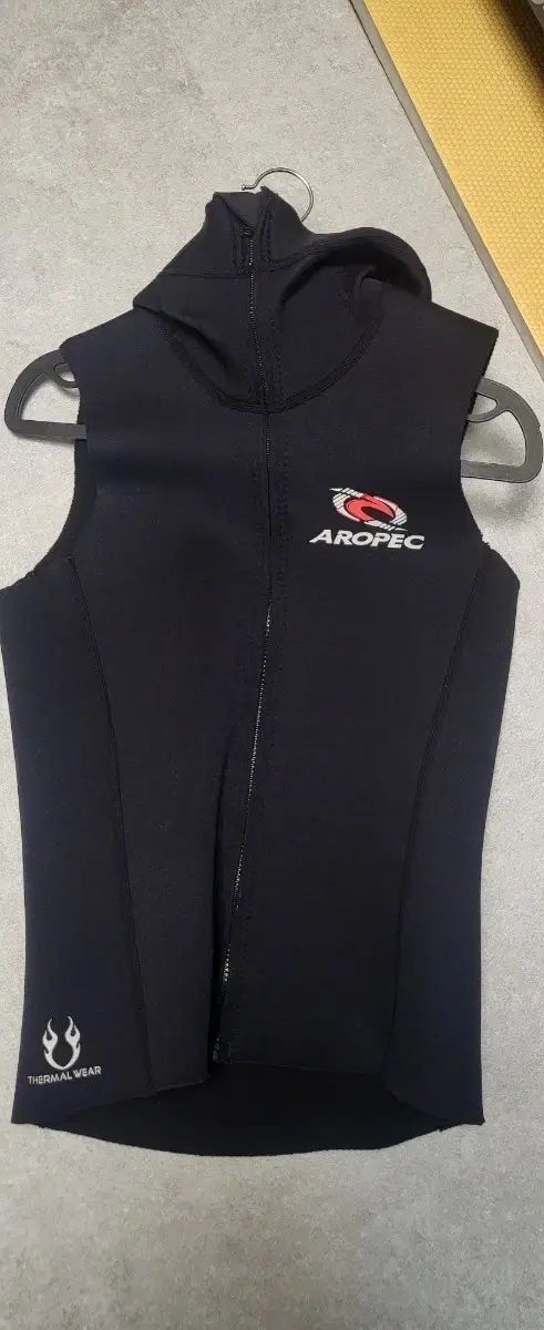 AROPEC Aropec ウェットスーツ フード ベスト ネオプレン