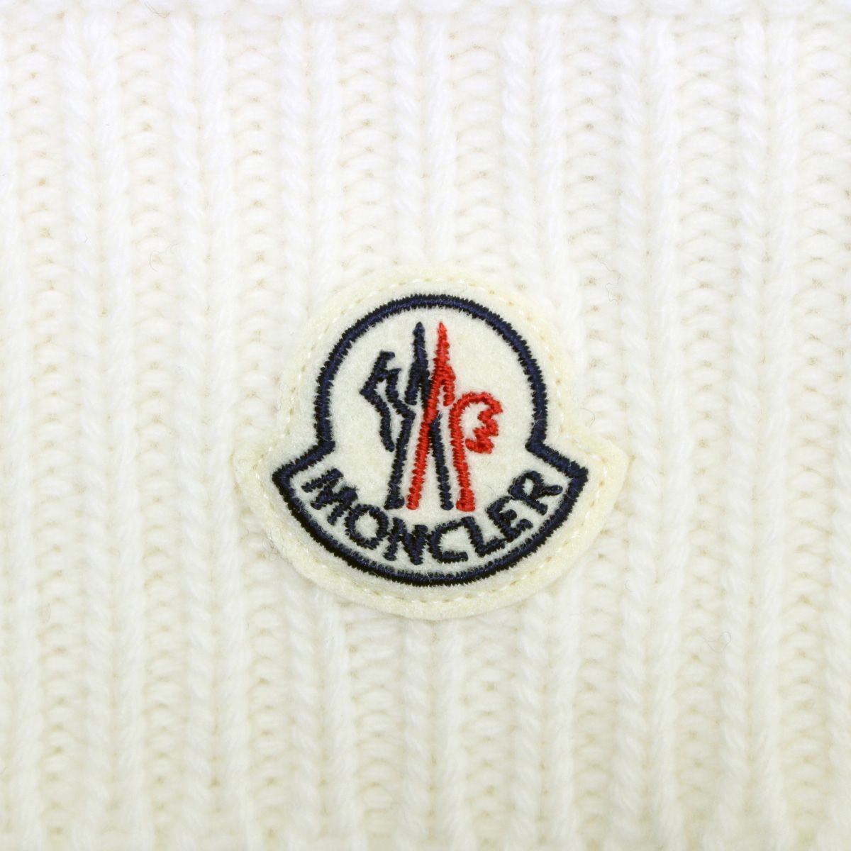 13 MONCLER モンクレール 3B00049 M1115 ホワイト ネックウォーマー