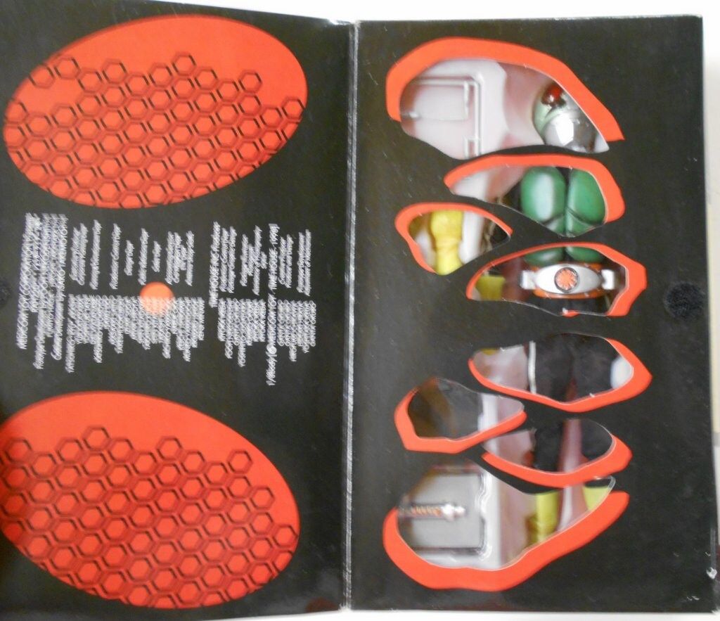 メディコム・トイ RAH220/トイザらス10thhappybirthday 仮面ライダー