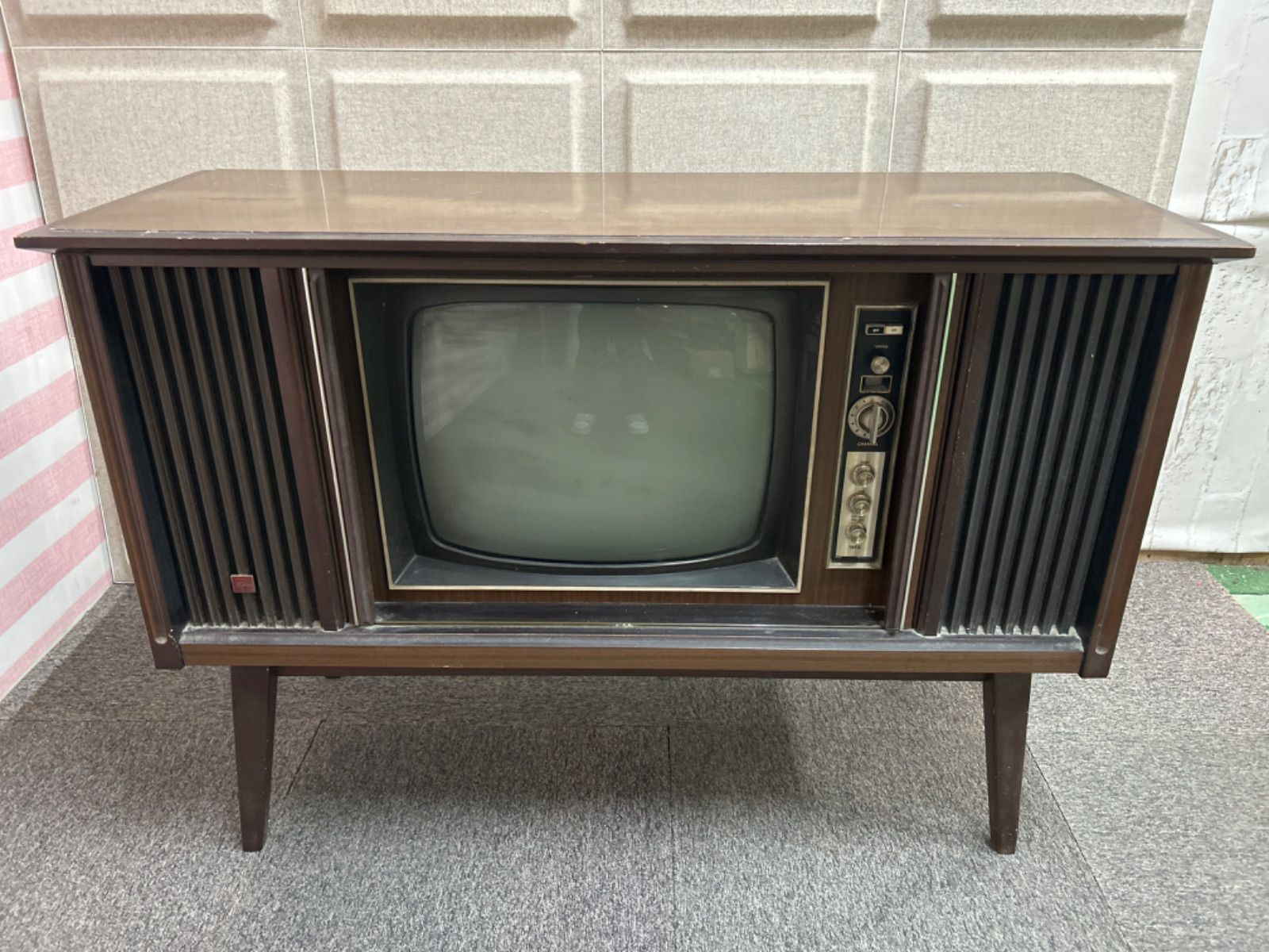 ♪ 真空管 テレビ レトロ アンティーク TOSHIBA 19FX ブラウン管テレビ