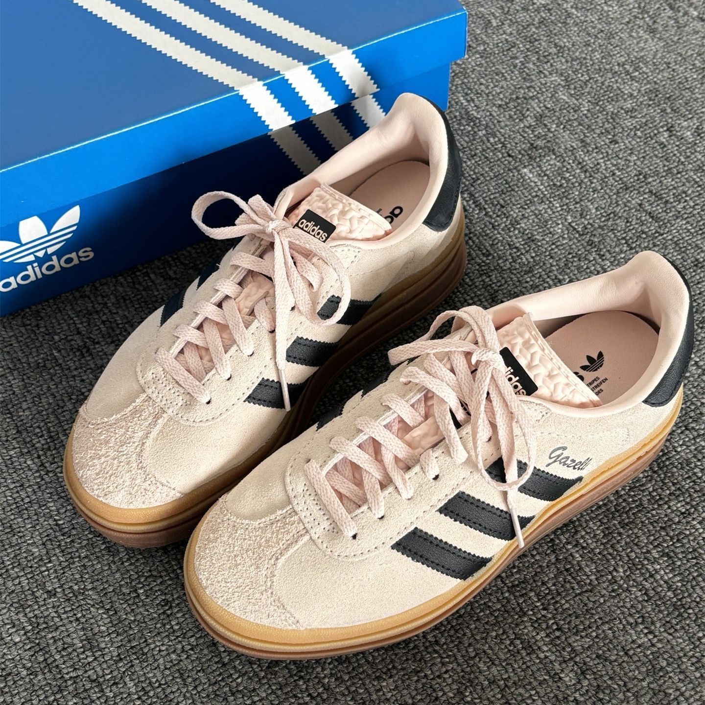 adidas originals Gazelle BOLDレディースピンクブラウン厚底板靴