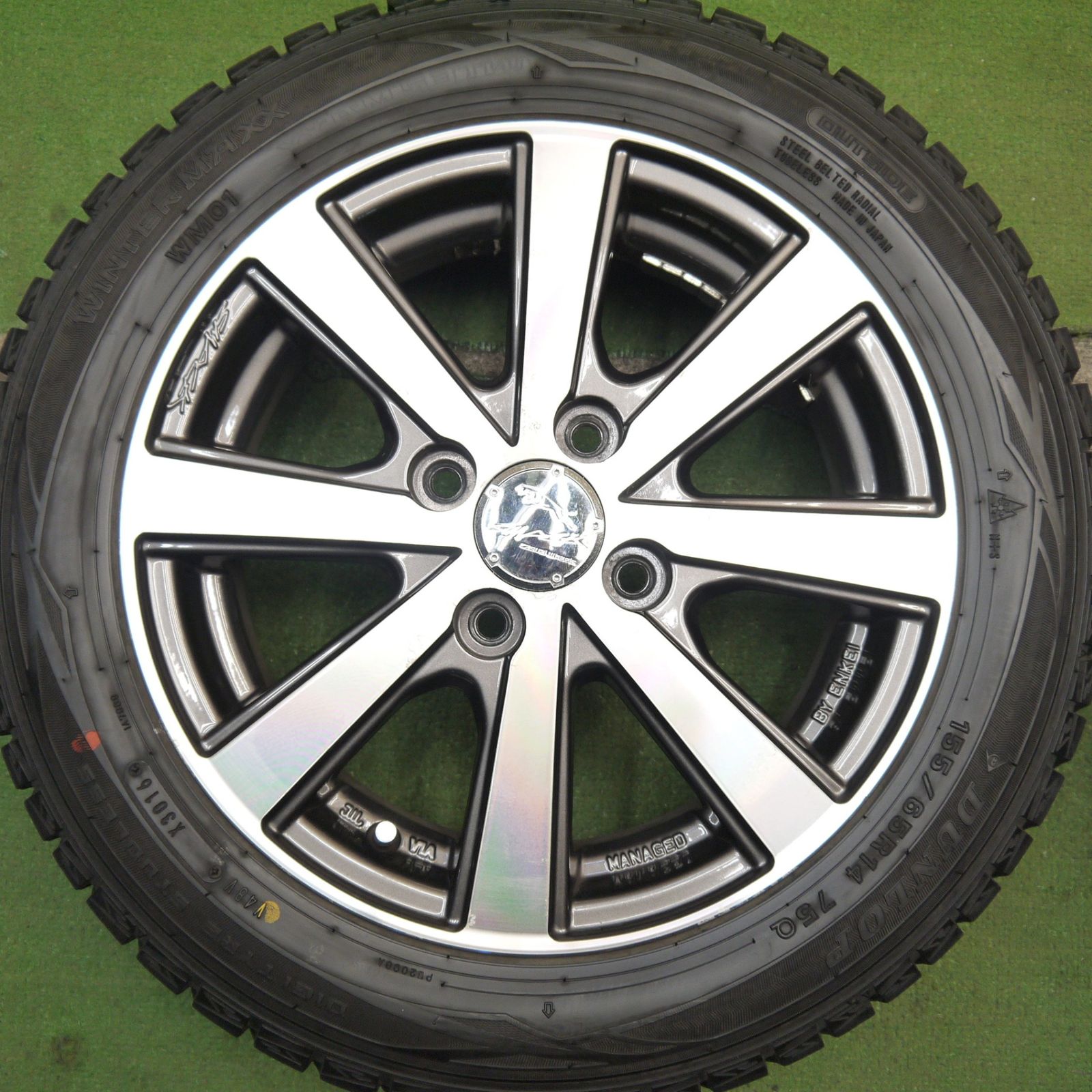 バリ溝！9.5分☆スタッドレス 155/65R14 ダンロップ ウインター 