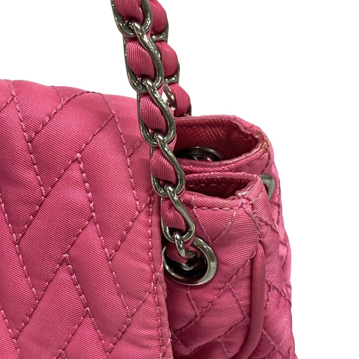 PRADA(プラダ) ショルダーバッグ - ピンク キルティング