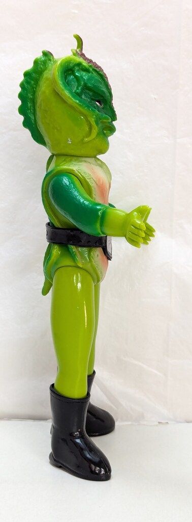 ユニファイブ ライダー怪人スタンダードソフビコレクション サラセニア