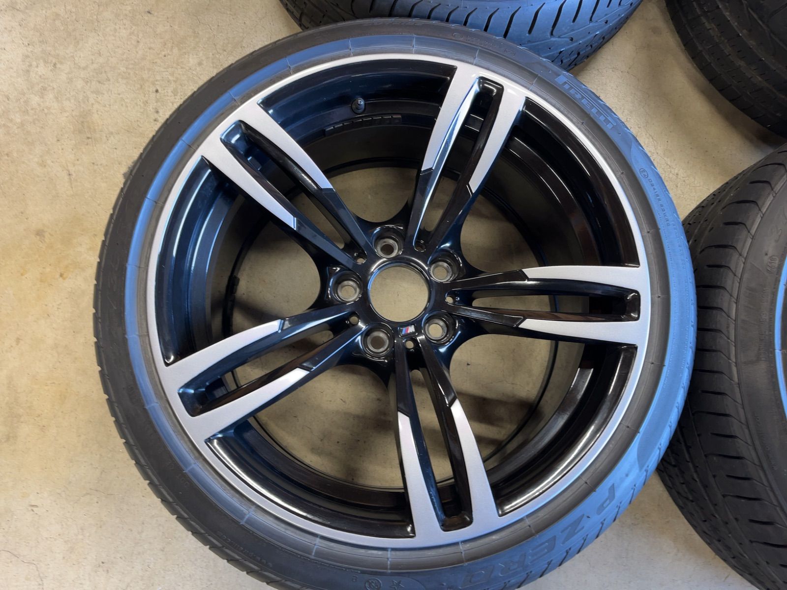 BMW F80M3 F82M4 純正品 鍛造品 19インチ 4本セット