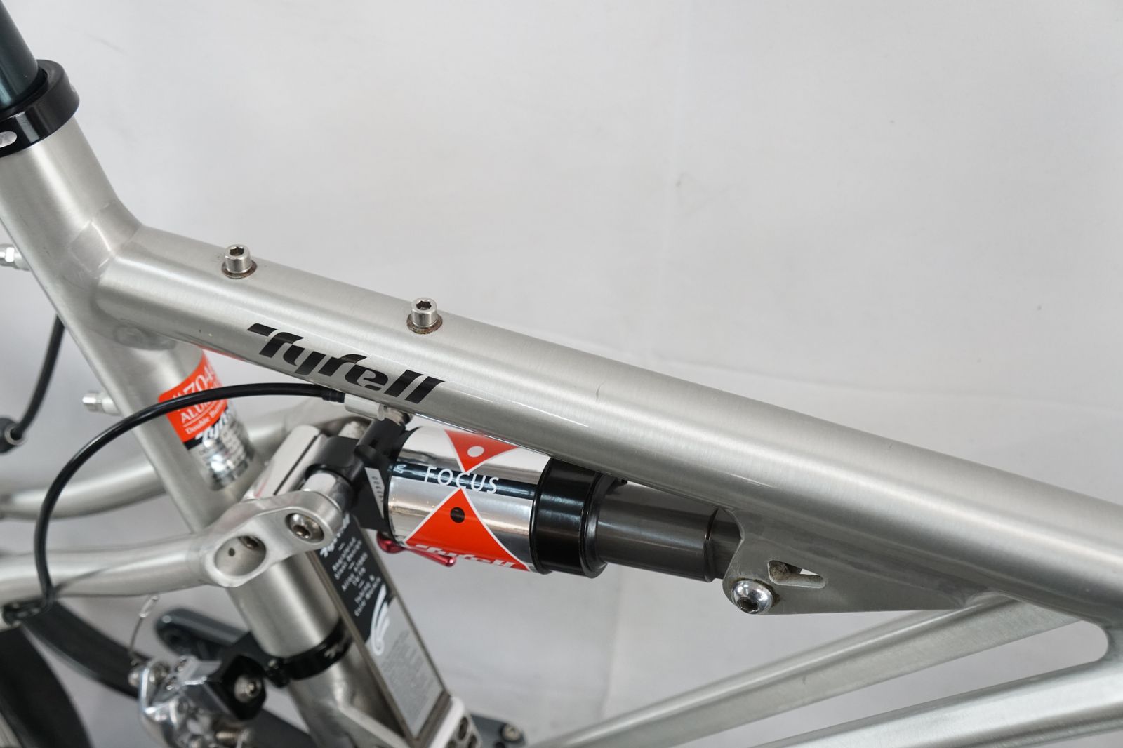 タイレル Tyrell SZ ミニベロ