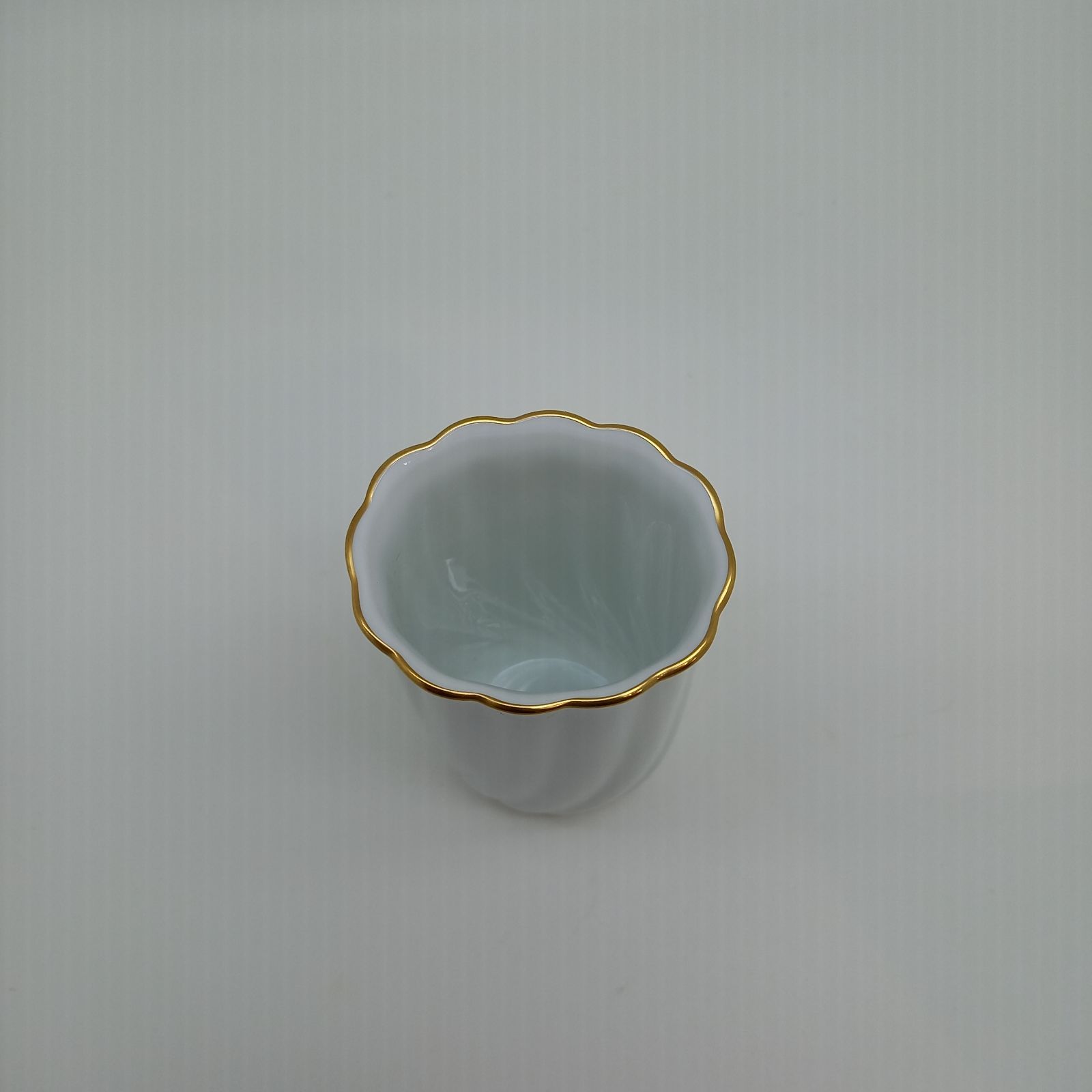 Noritake ノリタケ    ダイヤモンドコレクション  フラワーベース Noritake ノリタケ ダイヤモンドコレクション フラワーベース - メルカリ