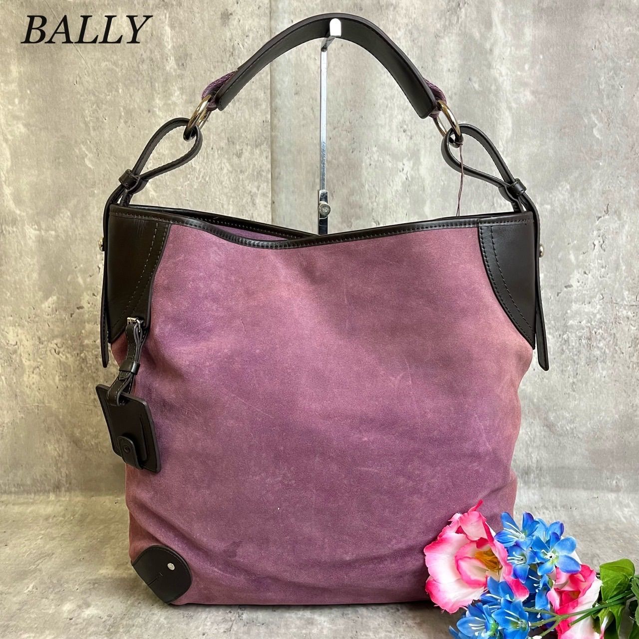 極美品バーバリー BURBERRY ワンショルダーバッグ レザー ピンク