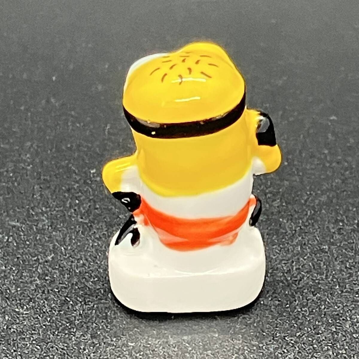 ミニオンズ スポーツ ミニオン　フェーヴ　フェーブ　フランス　アメコミ 10個 ミニオン スポーツ フェーブ 10個 フランス ボブ 陶器 雑貨