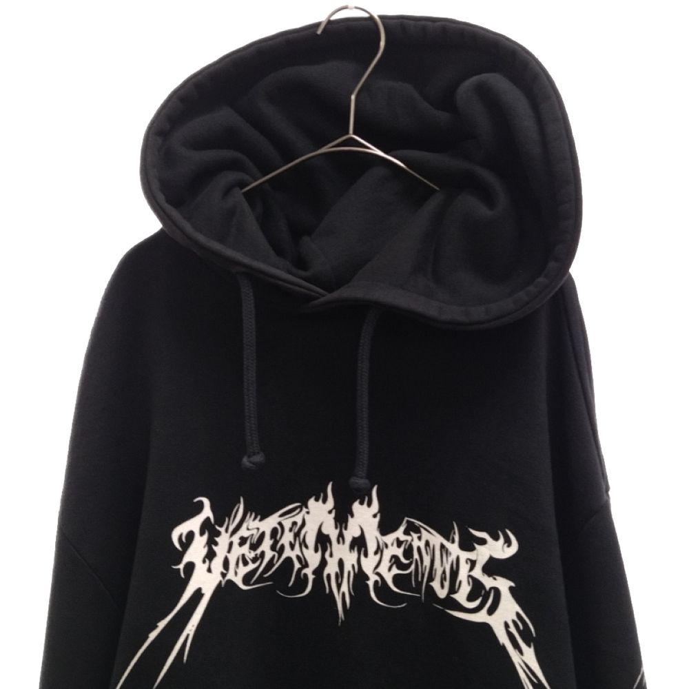 VETEMENTS (ヴェトモン) 16AW Total Fucking Darkness Hoodie トータルファッキンダークネス プリントプルオーバーパーカー TFD MH17TP17 ブラックパーカー - メルカリ