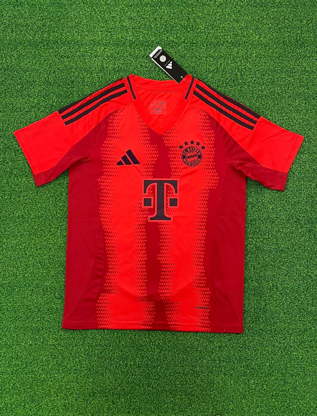 2024-2025 バイエルン・ミュンヘン ユニフォーム ホーム 半袖  サッカー