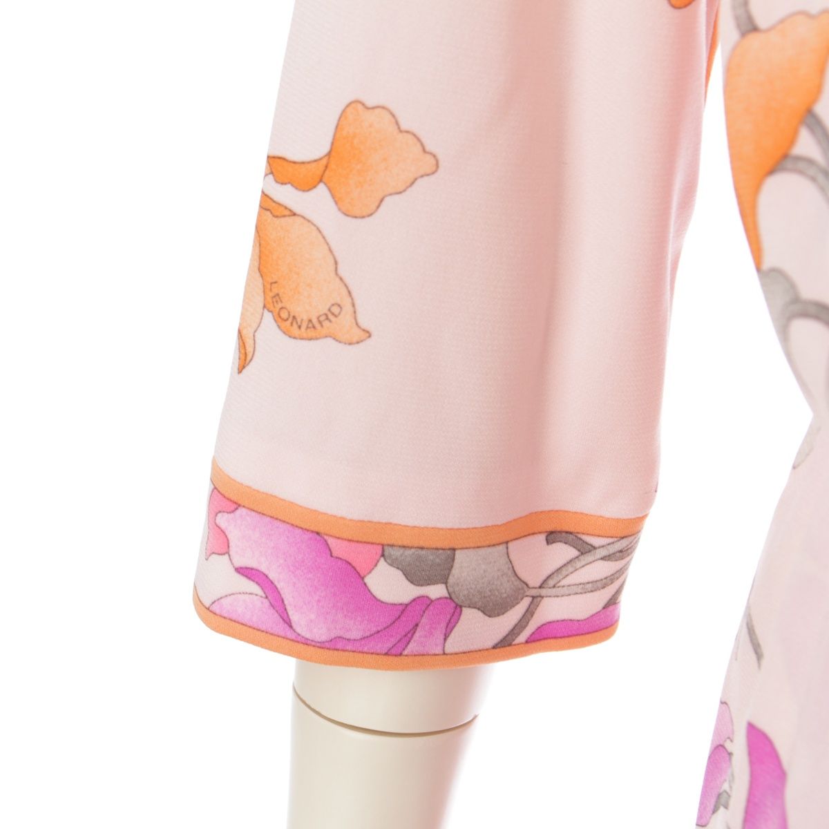 レオナール カンカン素材 ベルト付 フラワー柄 ワンピース ドレス