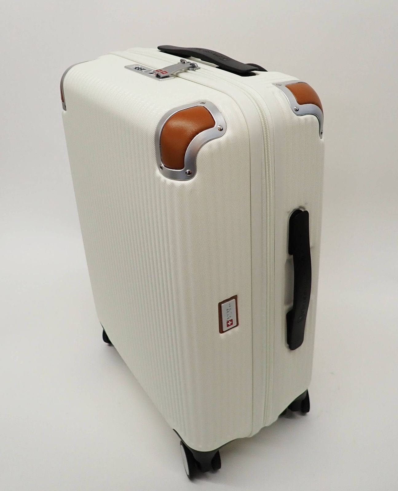 スイスミリタリー スーツケース 38.5L 20インチ SM-C920 機内