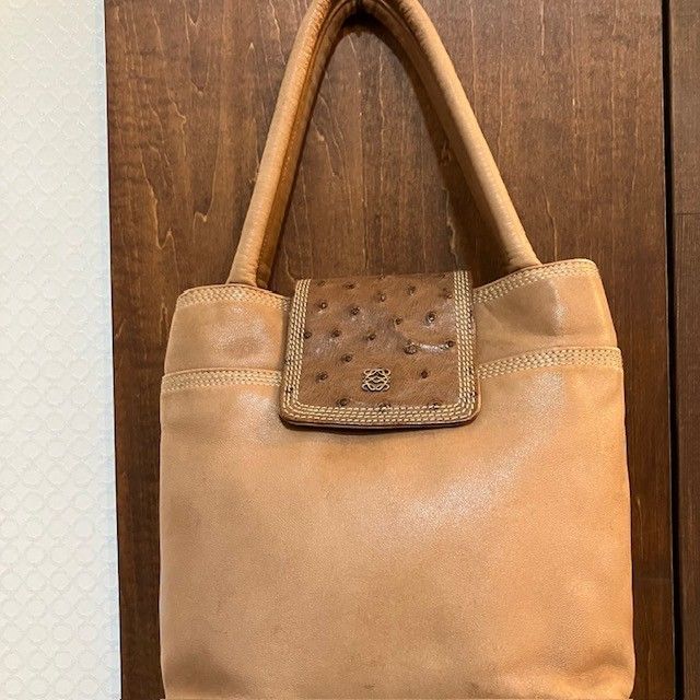 ロエベ LOEWE アナグラム ナッパレザー オーストリッチ キャメル