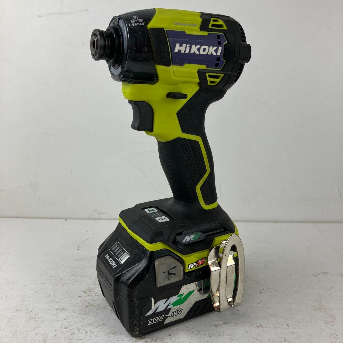 ЗЗHiKOKI ハイコーキ 36v インパクトドライバ バッテリーx2 充電器 ケース付 WH36DD スパイダーイエロー