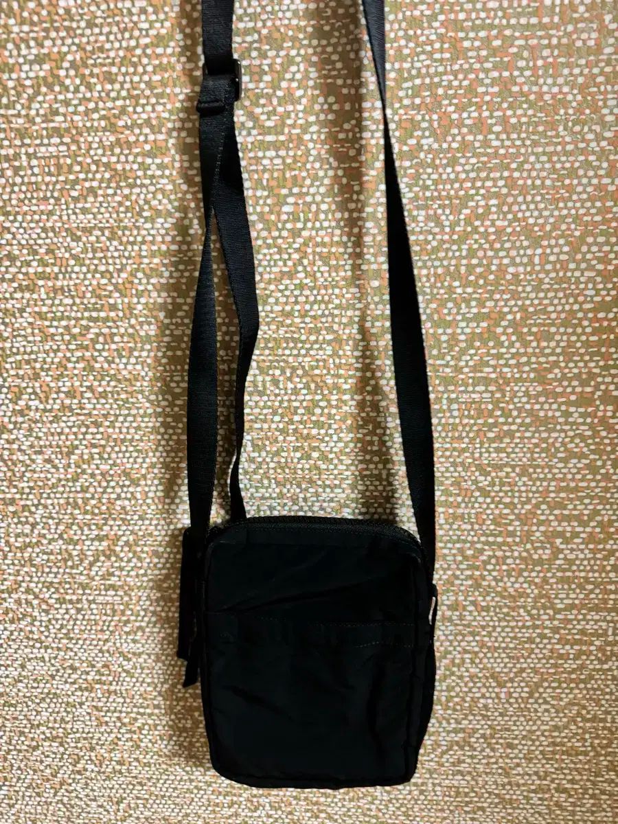 IZマガジン ユーティリティバッグ