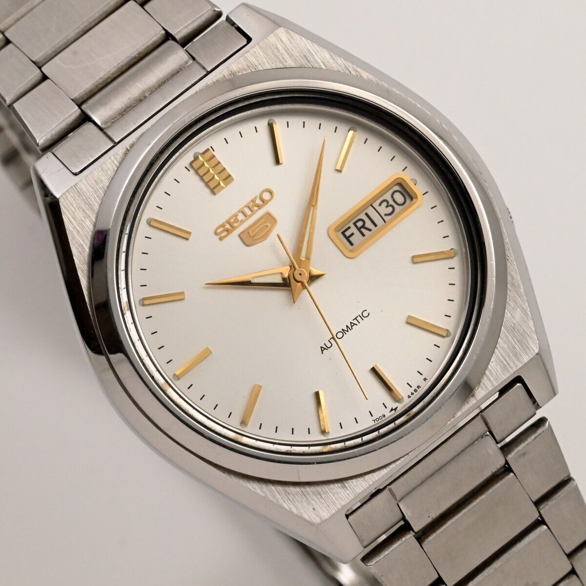 SEIKO セイコー　腕時計　AUTOMATIC 7009-8761 Seiko 5 7009 8761 Black | Vintage Watch Studio