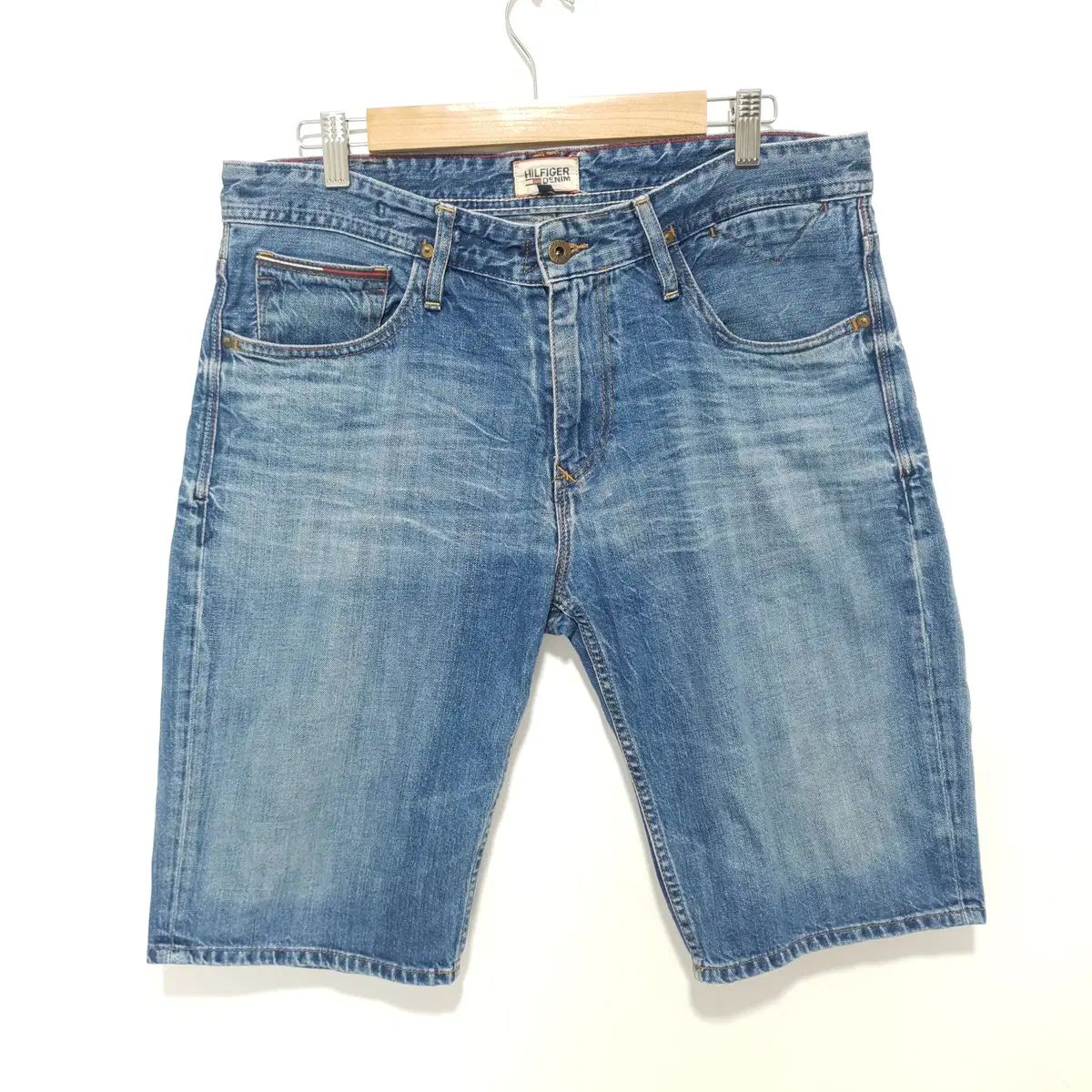 【雷市場（ポンジャン）商品韓国直送】 Tommy Hilfiger(トミーヒルフィガー) 5 富 デニム パンツ 34_i2787