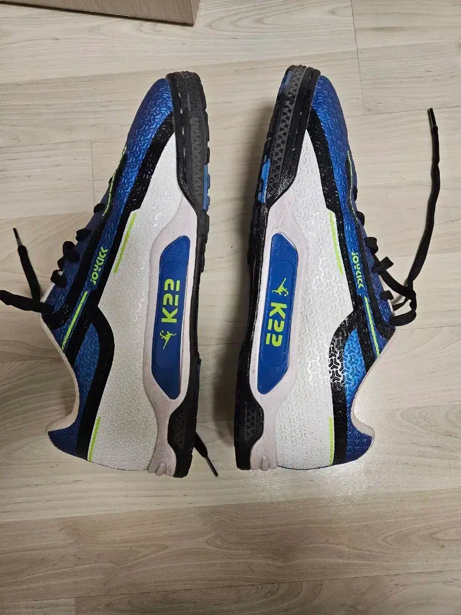 ジョイキック サッカーシューズ