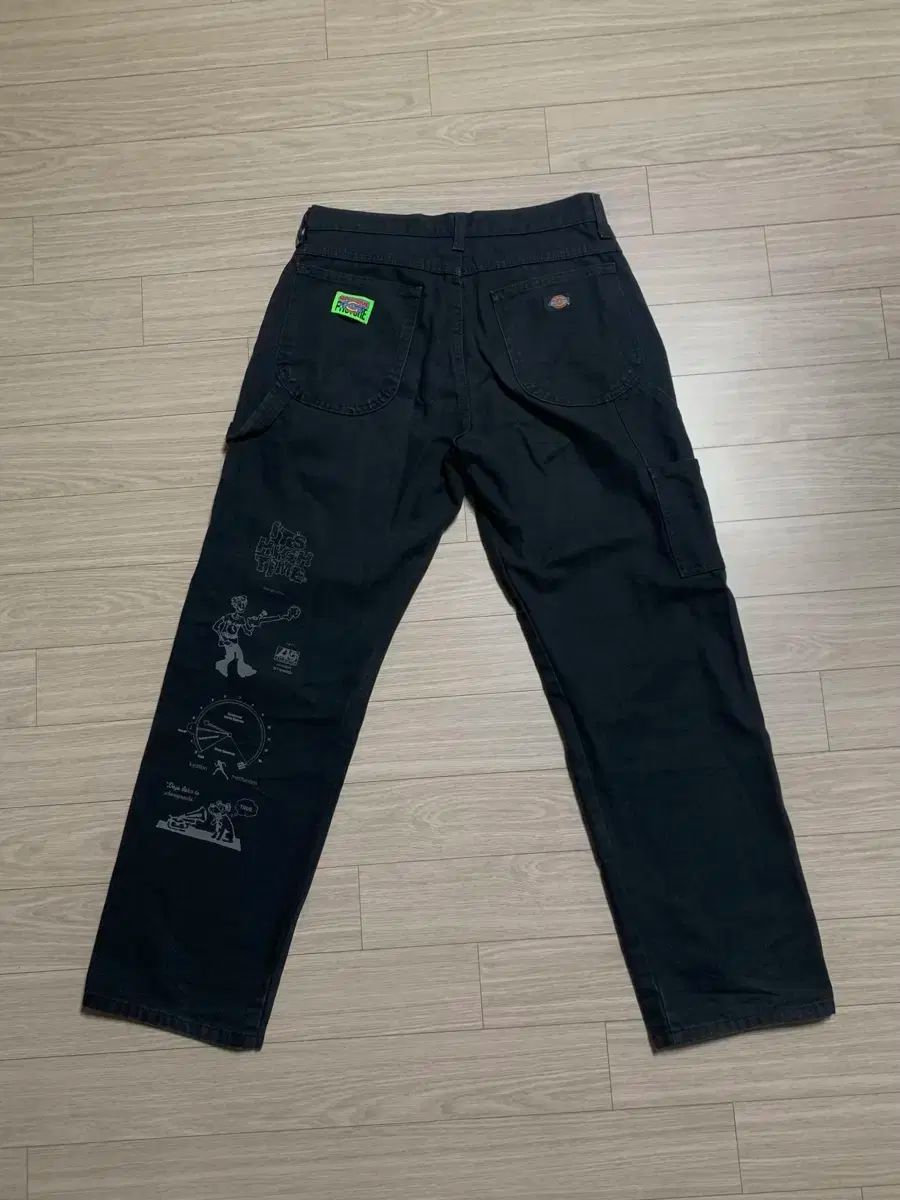 グラム オンス パウンド プリント カーペンターパンツ