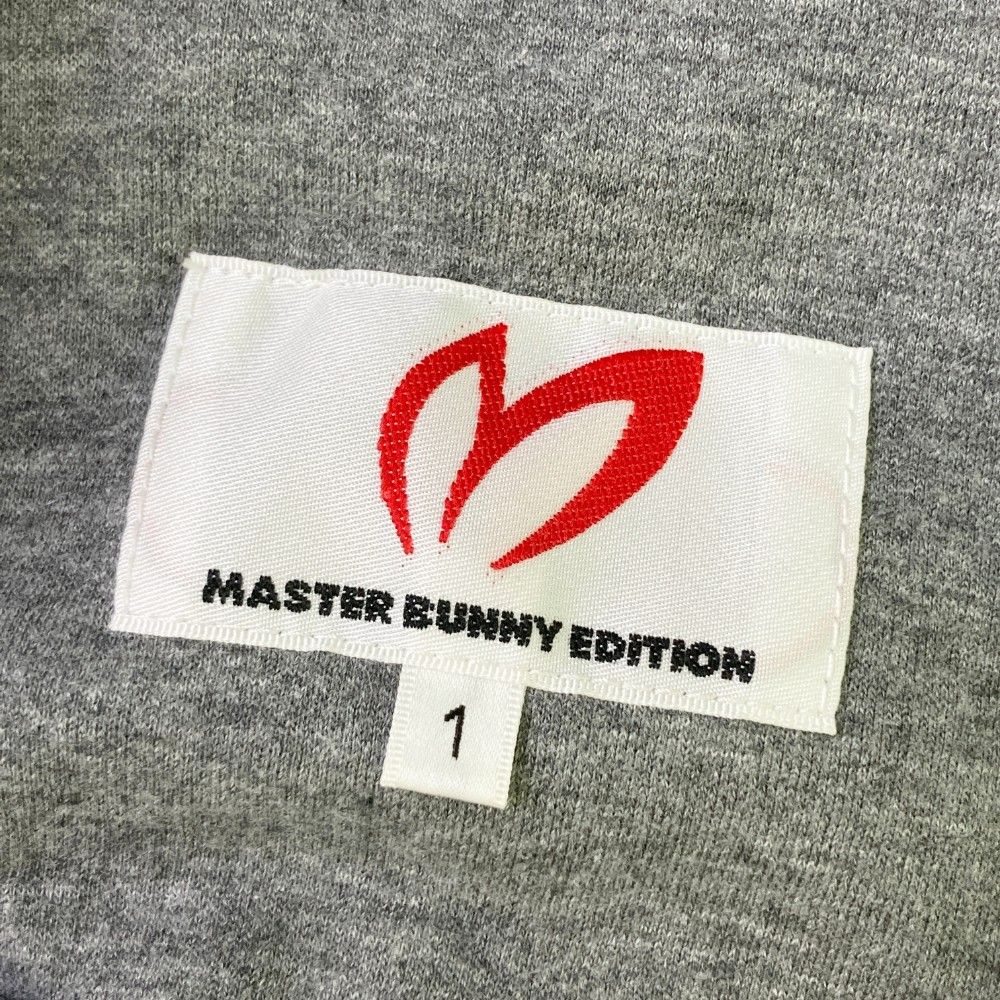 サイズ：1 MASTER BUNNY EDITION マスターバニーエディション  ボア フード付 長袖ジップジャケット  グレー系 [240101412244] ゴルフウェア メンズ ストスト MASTER BUNNY EDITION マスターバニーエディション ボア フード