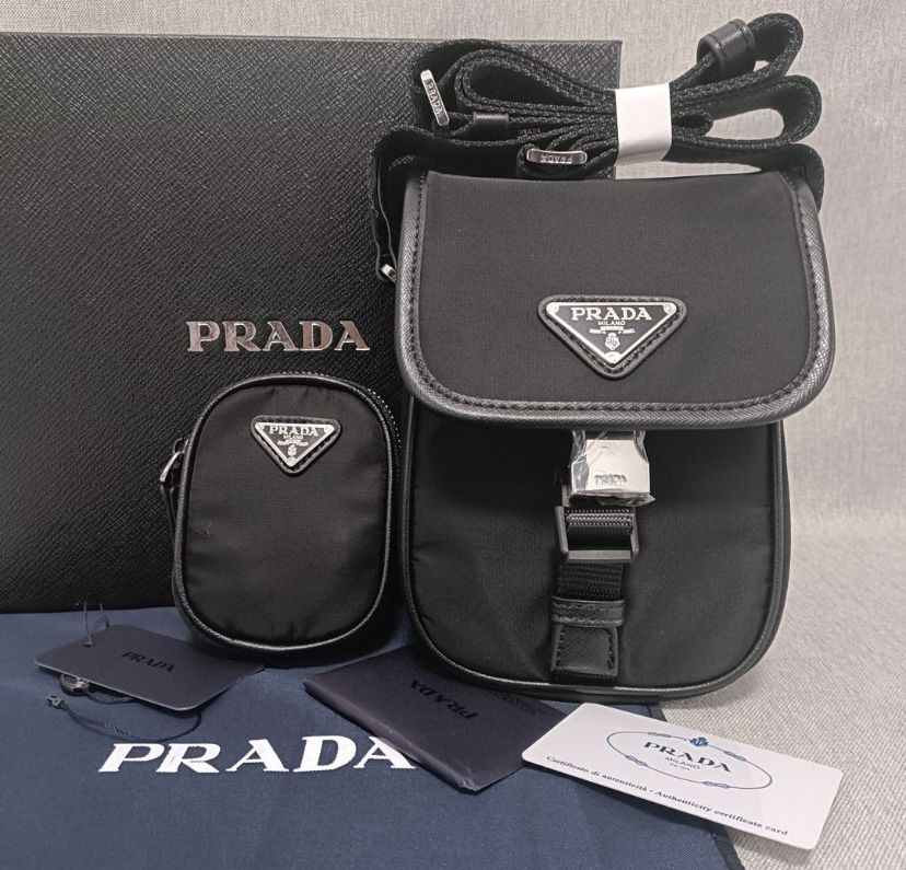 極美品】PRADAショルダーバッグ 箱付き - メルカリ 