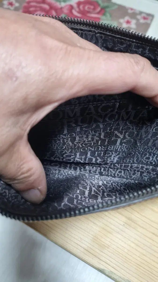 本物の金剛靴メンズハンドバッグ ほぼ