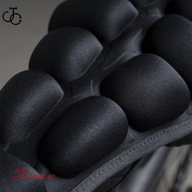 自転車サドルカバー 衝撃吸収 ゲル入り お尻 痛くない 3D ジェル スポーツタイプ ロードバイク クッション おしゃれ おすすめ クロスバイク  vii3y046142