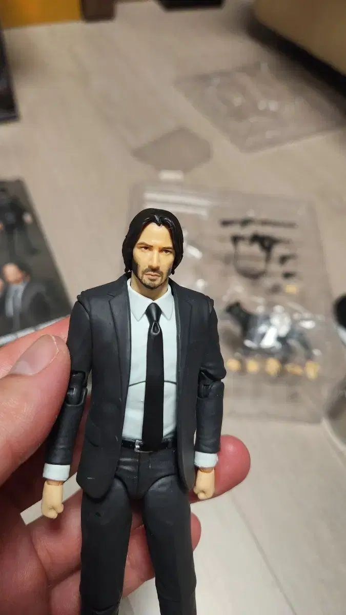 Mafex ジョン・ウィック 2 + フラッシュバック ヘッド スーツ