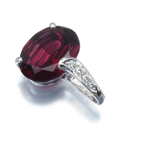 6/美品 田崎真珠 タサキ Pt900 ガーネット ダイヤ リング 指輪 6/美品 田崎真珠 タサキ Pt900 ガーネット ダイヤ リング 指輪 【公式