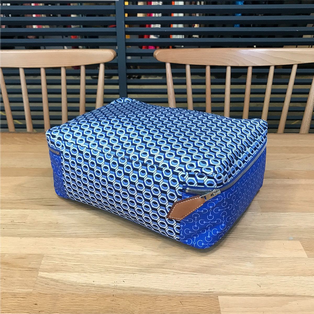 超美品 エルメス ウースドゥヴォヤージュPM ポーチ バッグインバッグ 