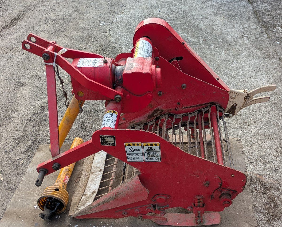 ニプロ松山 トラクター用堀取機D551AH 三点リンク ニプロ松山 トラクター用堀取機D551AH 三点リンク