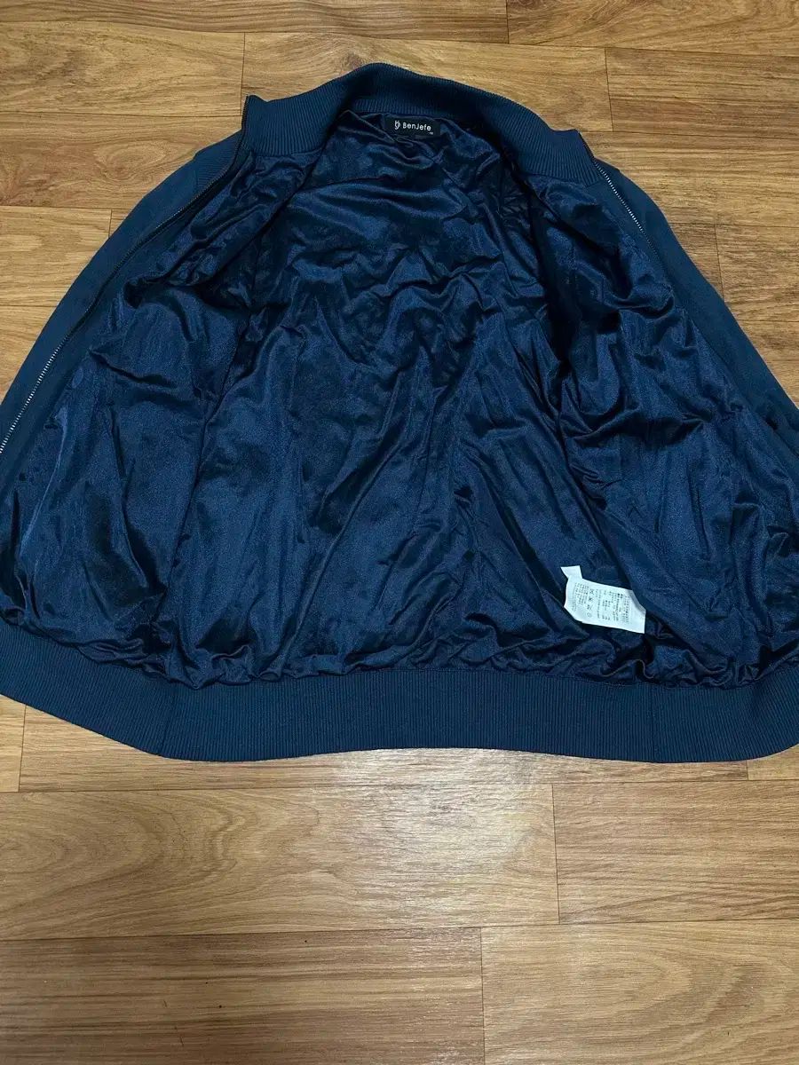 防風 ジャケット