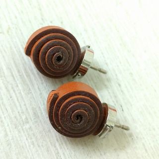 HERMES エルメス ヨヨ バレザー ピアス ブラウン シルバーカラー HERMES エルメス ヨヨ バレザー ピアス ブラウン シルバーカラー
