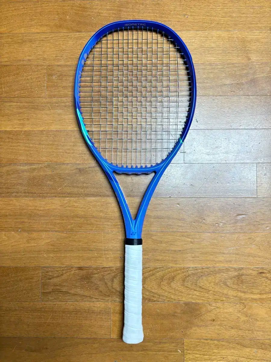 ヨネックステニスラケット EZONE98 グリップ2 YONEX E ZONE98