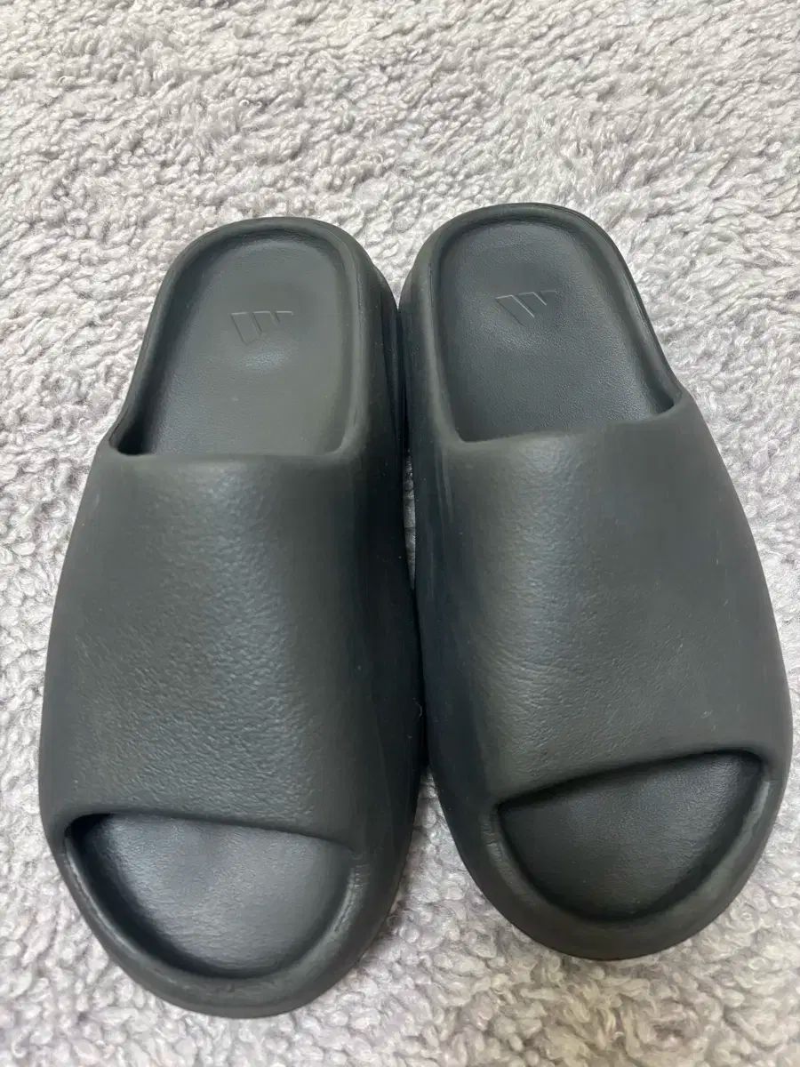 adidas アディダス イージー スライド