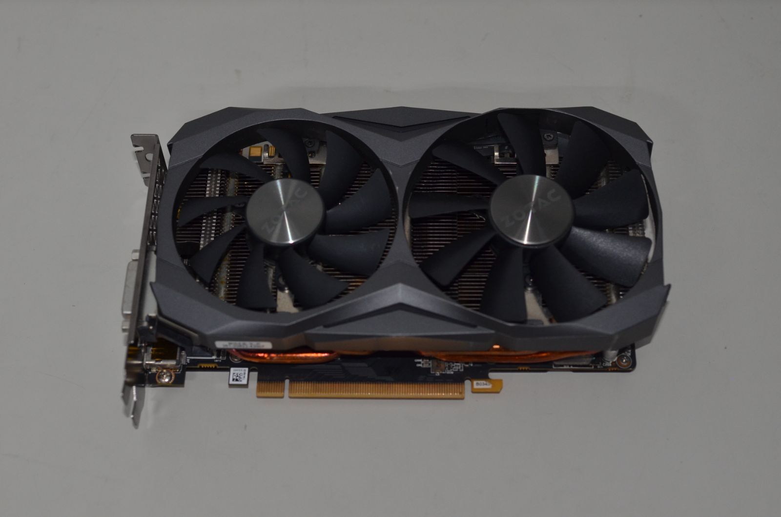 ジャンク品 ZOTAC ZT-P10810G-10P GeForce GTX 1080 Ti Mini 11GB グラフィックカード