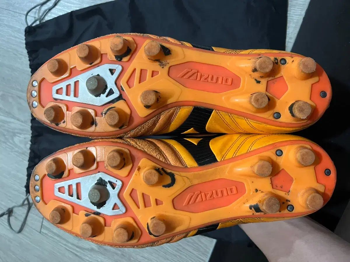 モナルシーダ サッカーシューズ