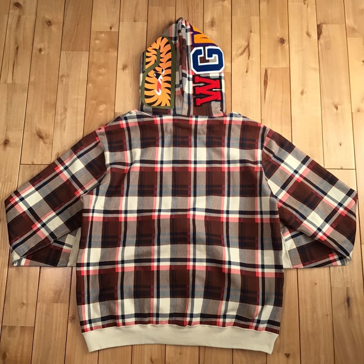 ☆NFS限定☆ ラブジェネ シャーク パーカー Lサイズ BAPE エイプ