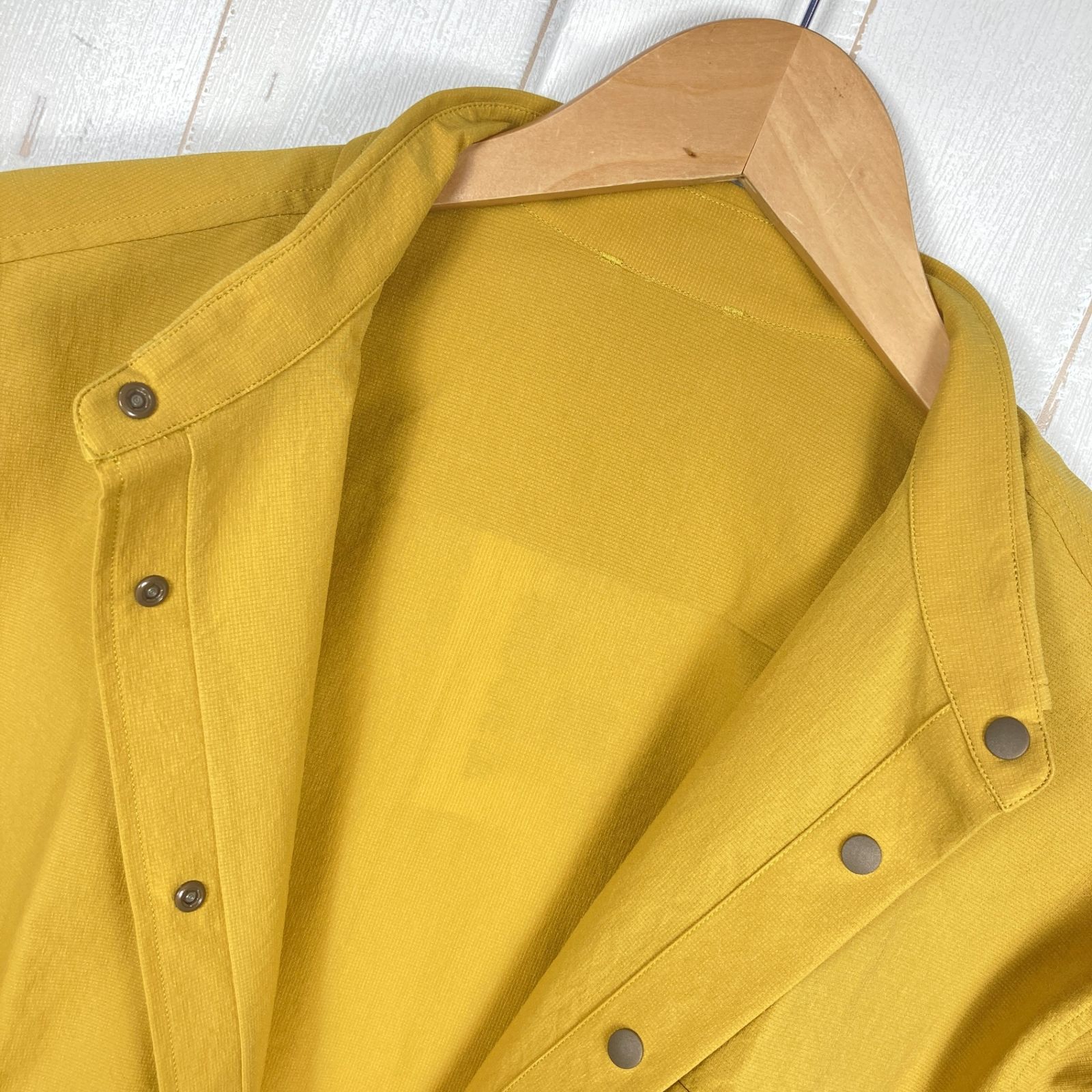 Men s M イエロー系 Ridge Mountain Gear リッジマウンテンギア ベーシック ロングスリーブ シャツ Basic Long Sleeve Shirt Rustic Mustard ポリエステル ウェア トッ